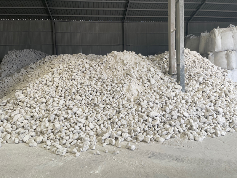 提高脫硫石膏的濕強(qiáng)度來改善石膏制品的耐水性能